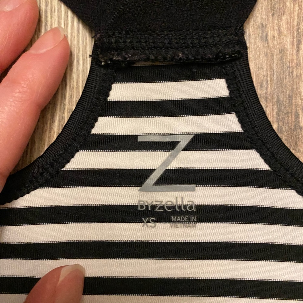 Zella Racerback Tank, XS - Picture 2 of 4
